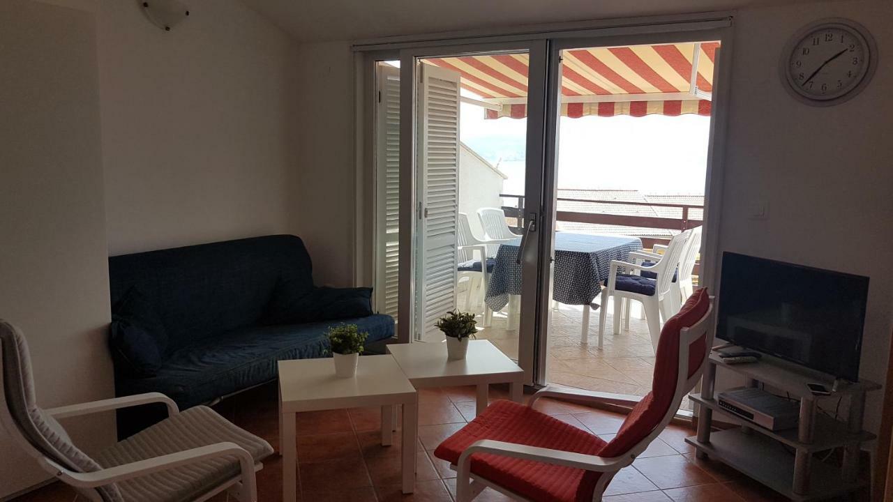 Apartment Rentfox - Crikvenica