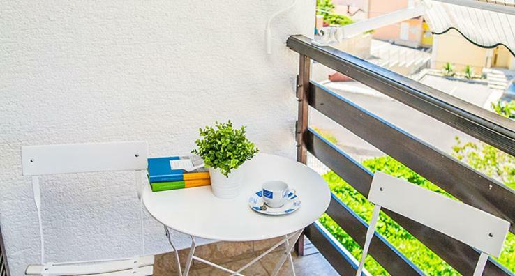 Apartment Rentfox - Crikvenica